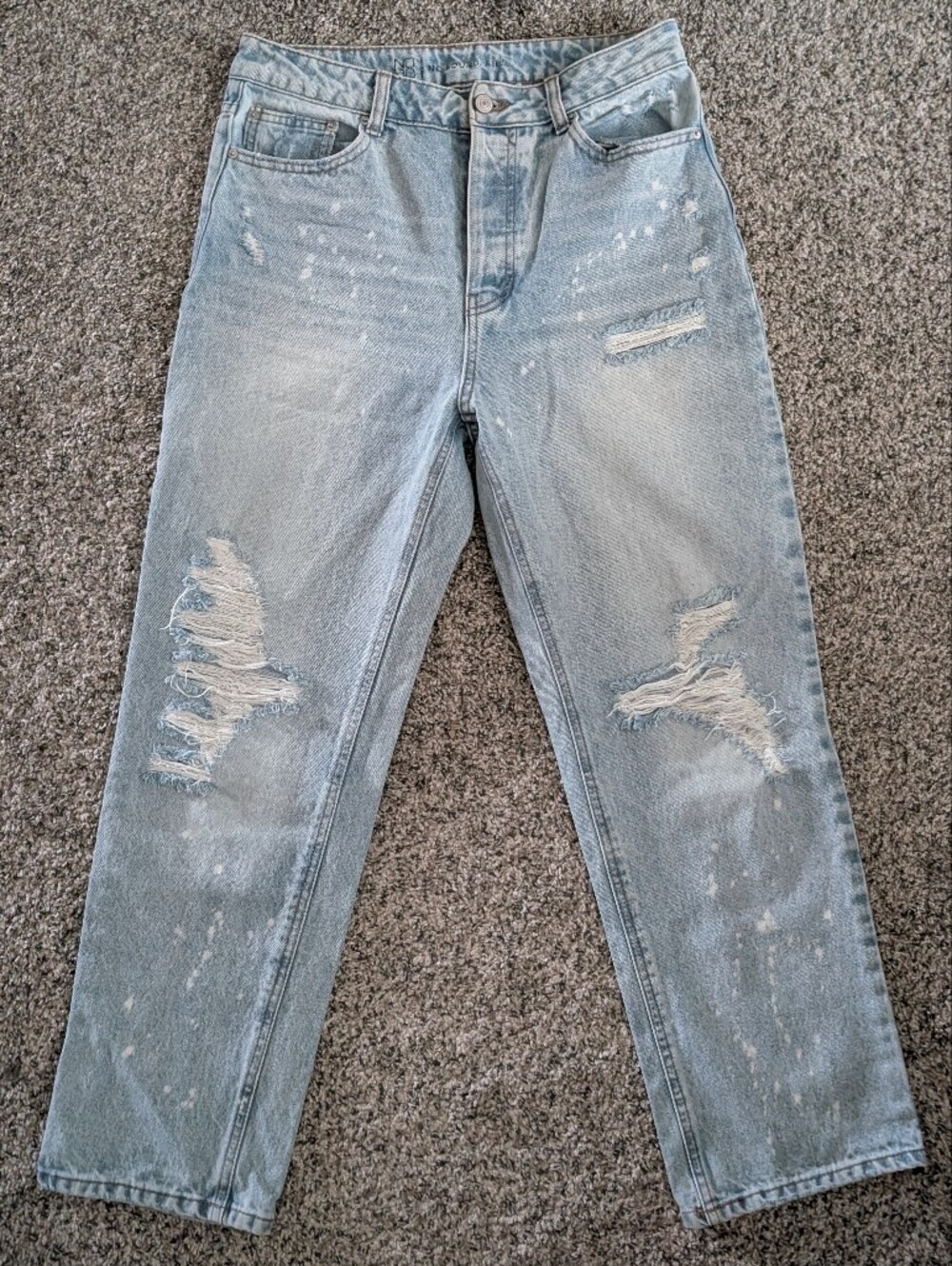 Light Blue Distressed Cropped Women’s Jeans